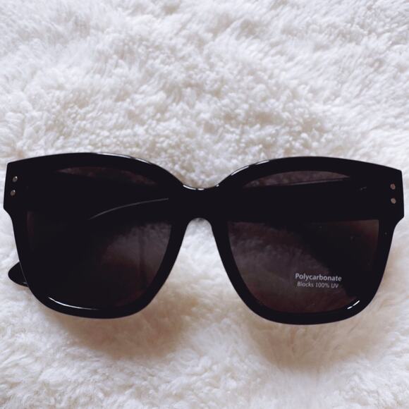 Jack Black Square Sunglasses - Picture 2 of 13